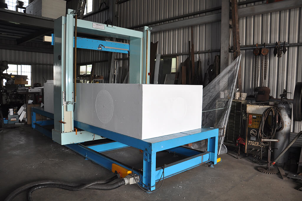 EPS Carving Machine